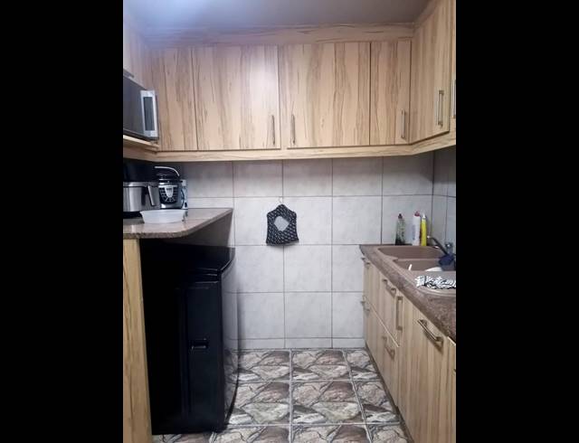 2 BEDROOM APARTMENT FOR SALE IN LINDHAVEN